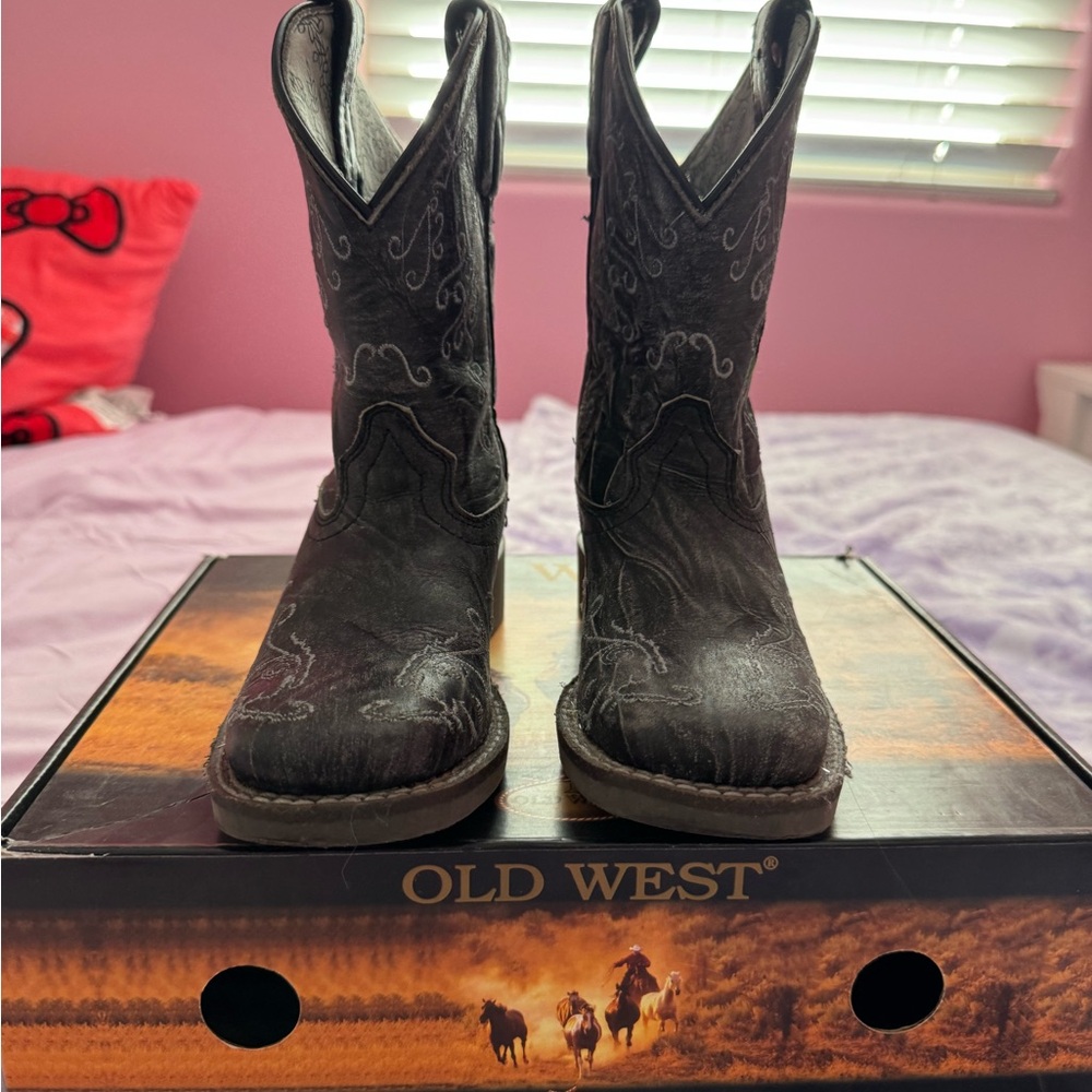 Old West Charcoal Cowboy Boots